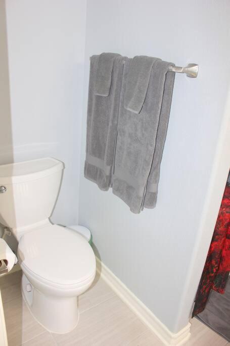 Spacious Home, Short Walk To Beach, Heated Pool! كوربوس كريستي المظهر الخارجي الصورة